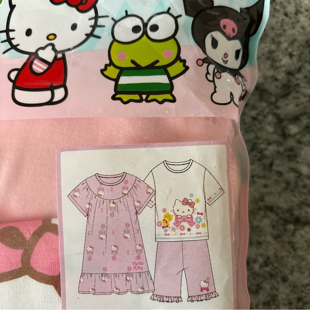 3-pc Hello Kitty pajamas Sleepover dress Set Size 140 organic cotton NIB